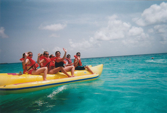 Banana boat, BluEyedA73 via Flickr 